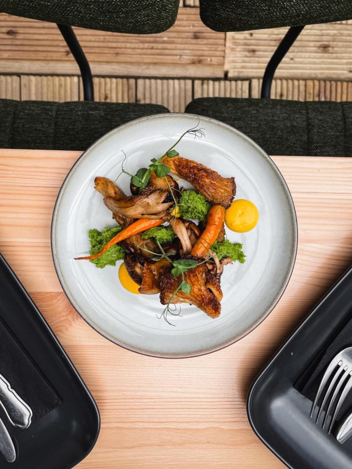 The Ivy Rooms คลิฟเดน ภายนอก รูปภาพ